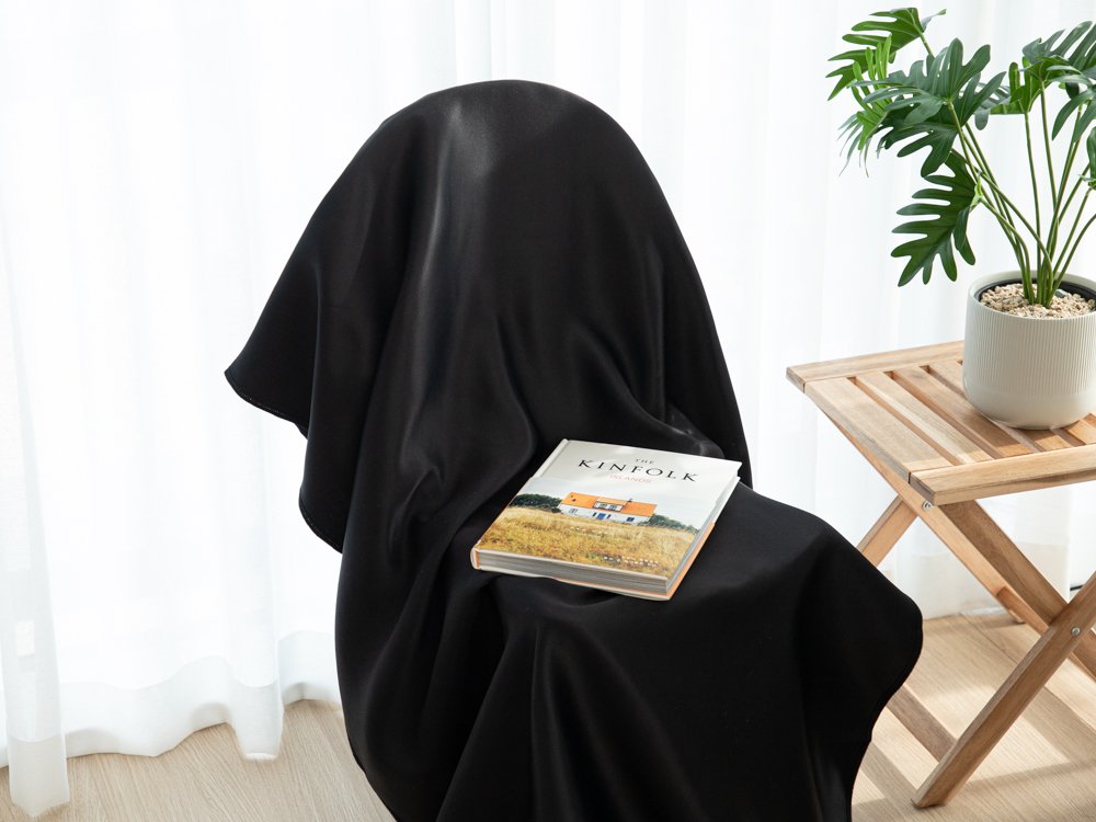 코멧 홈 다양하게 활용하는 마감처리 된 대폭 암막 원단, 블랙, 1개 상세 이미지 1